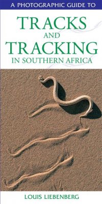A. D. Small Africa Gift Book - Photographic Guide to Tracks & Tracking 